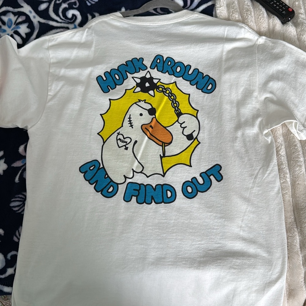 A.LAB Men’s Graphic Tee - Picture 4 of 5